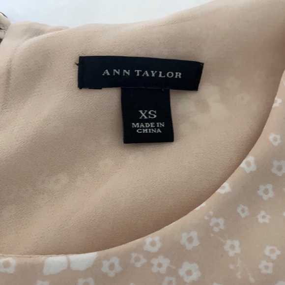 🌸Ann Taylor Tank Top🌸 - Picture 5 of 11